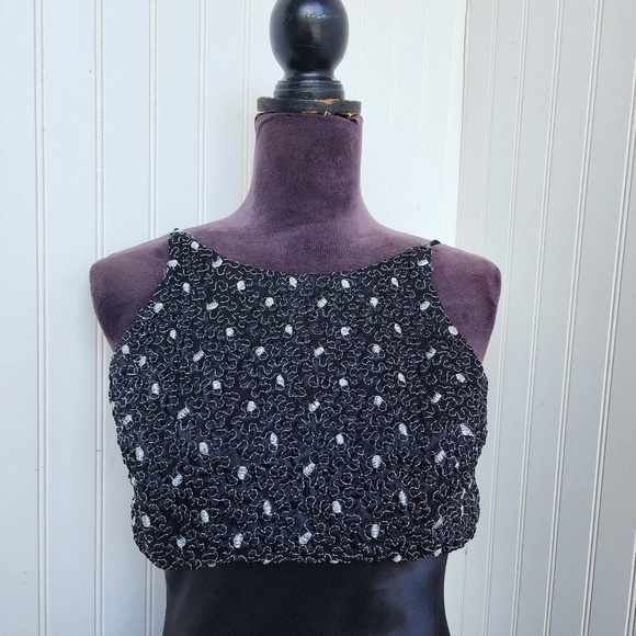 Blondie and Me Evening by Linda Bernell Black Halter Cocktail Prom Dress 11/12 - Picture 3 of 13